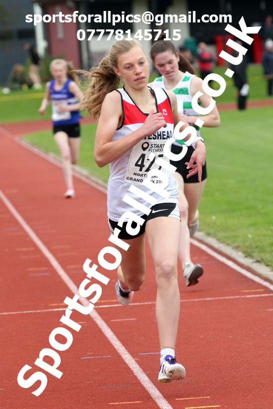 800 metres, NECAA Open Meeting, Morpeth, Sunday, September 27th. David T. Hewitson/Sports for All Pics